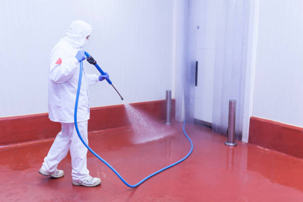 Best Animal Enclosure Cleaning  in North Prairie, WI